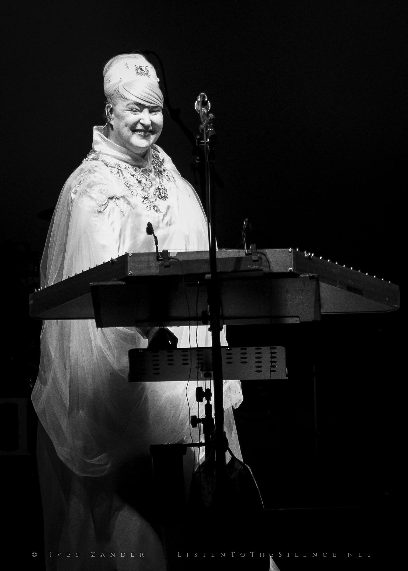 Dead Can Dance<br/>Tempodrom Berlin 2019