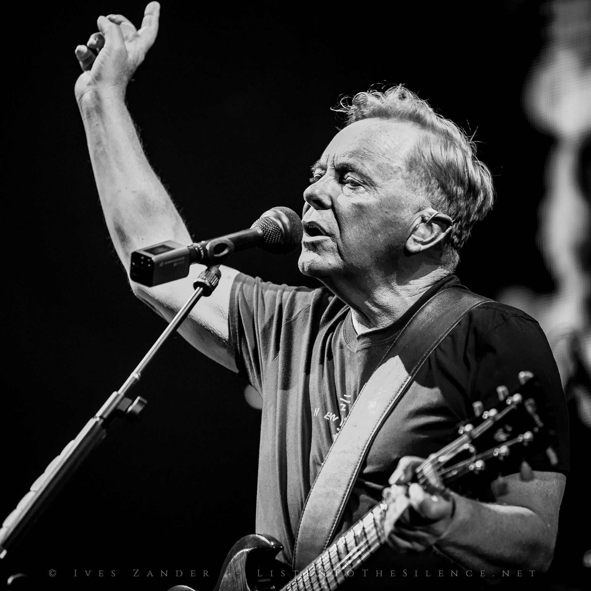 New Order<br/>Tempodrom Berlin 2019