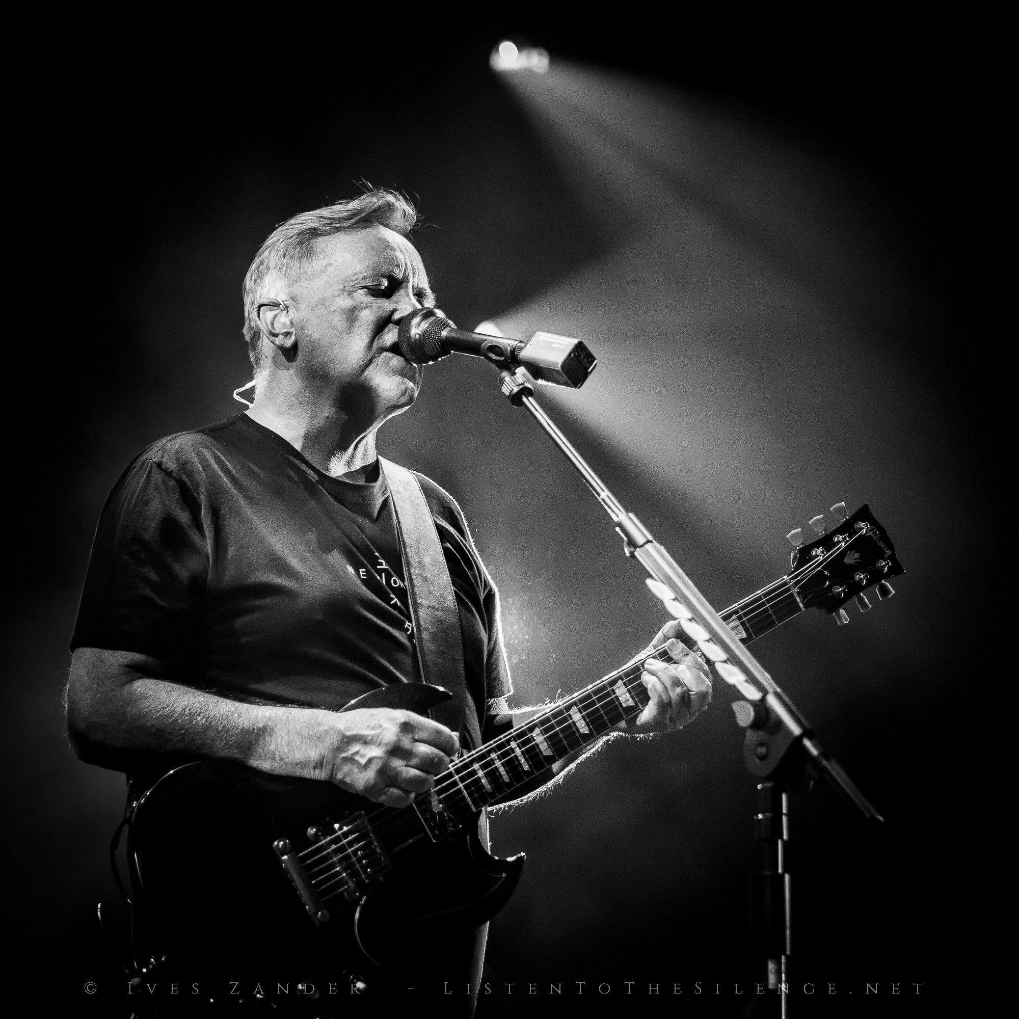 New Order<br/>Tempodrom Berlin 2019