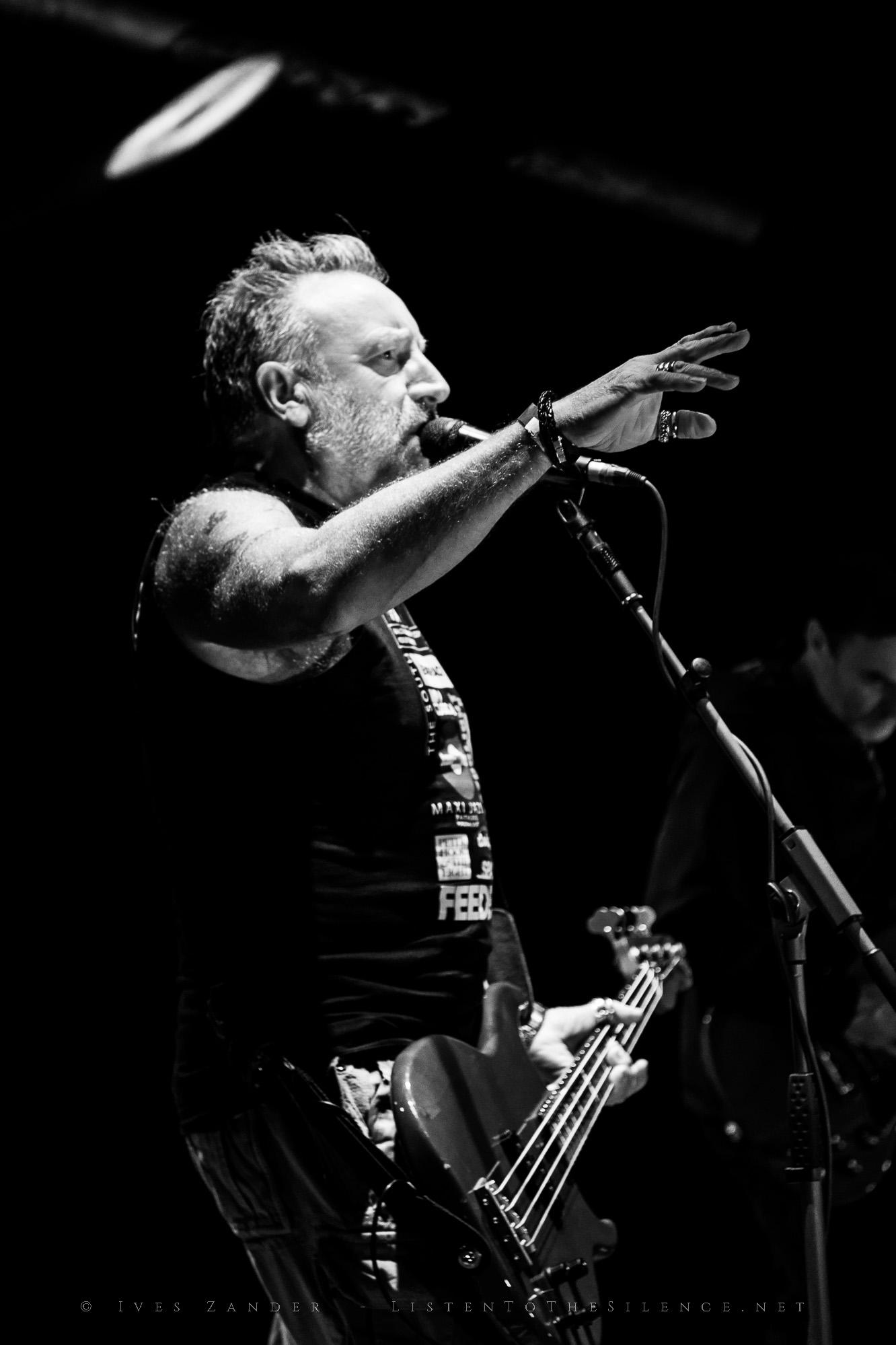 Peter Hook & The Light<br/>Nocturnal Culture Night Deutzen 2018