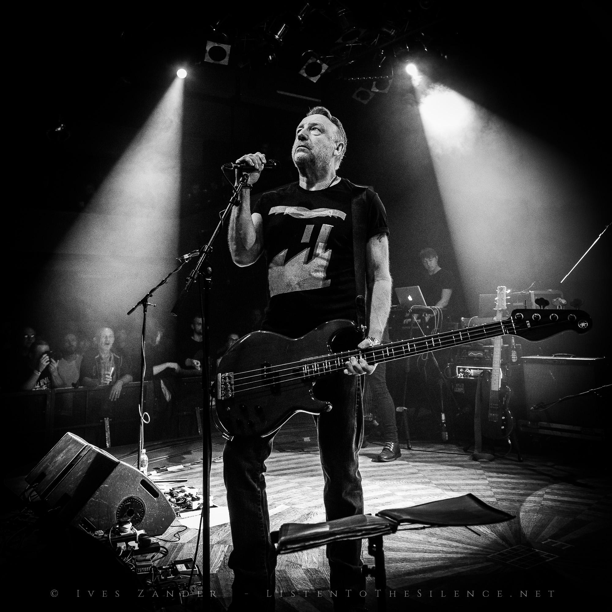 Peter Hook & The Light<br/>Lucerna Music Bar Prag 2018