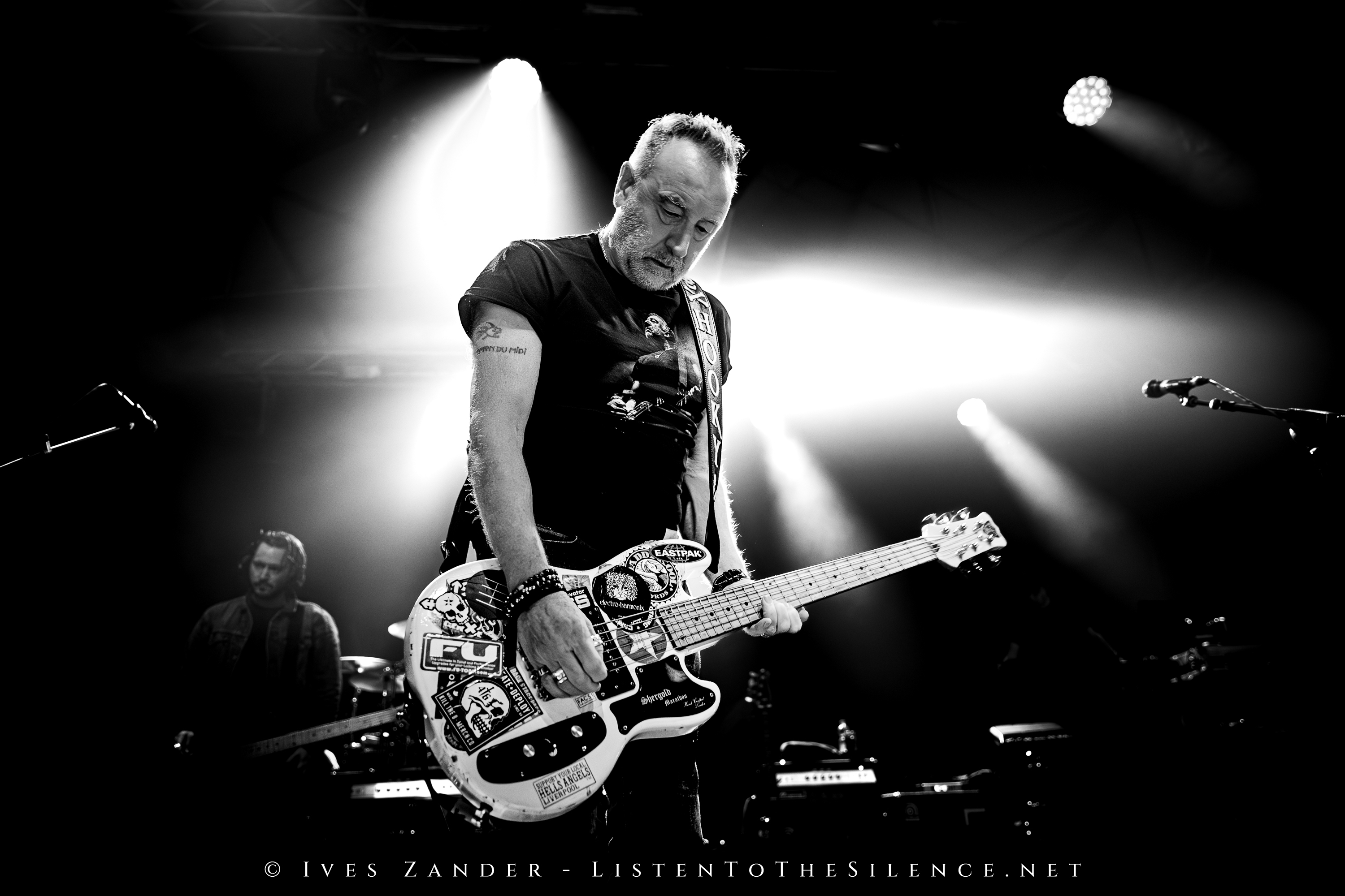 Peter Hook & The Light<br/>Reithalle Straße E Dresden 2023