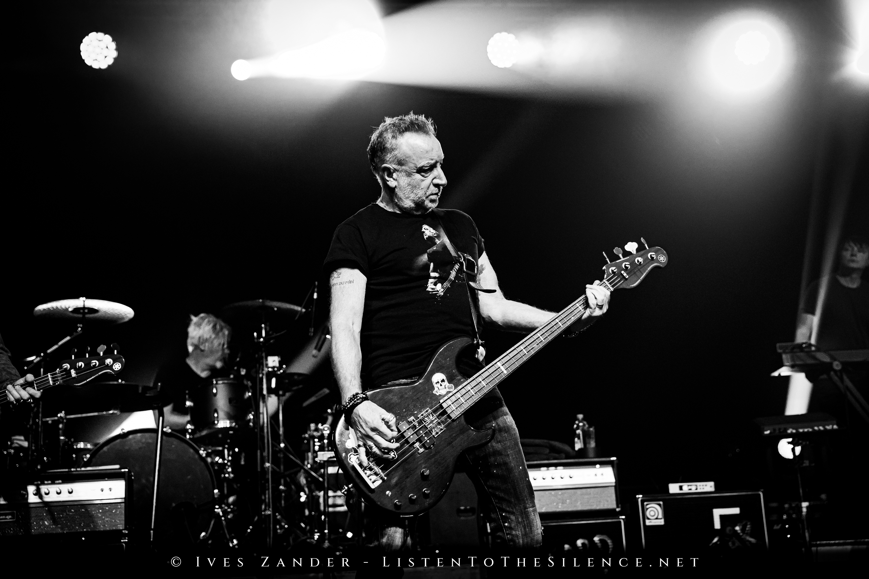 Peter Hook & The Light<br/>Reithalle Straße E Dresden 2023