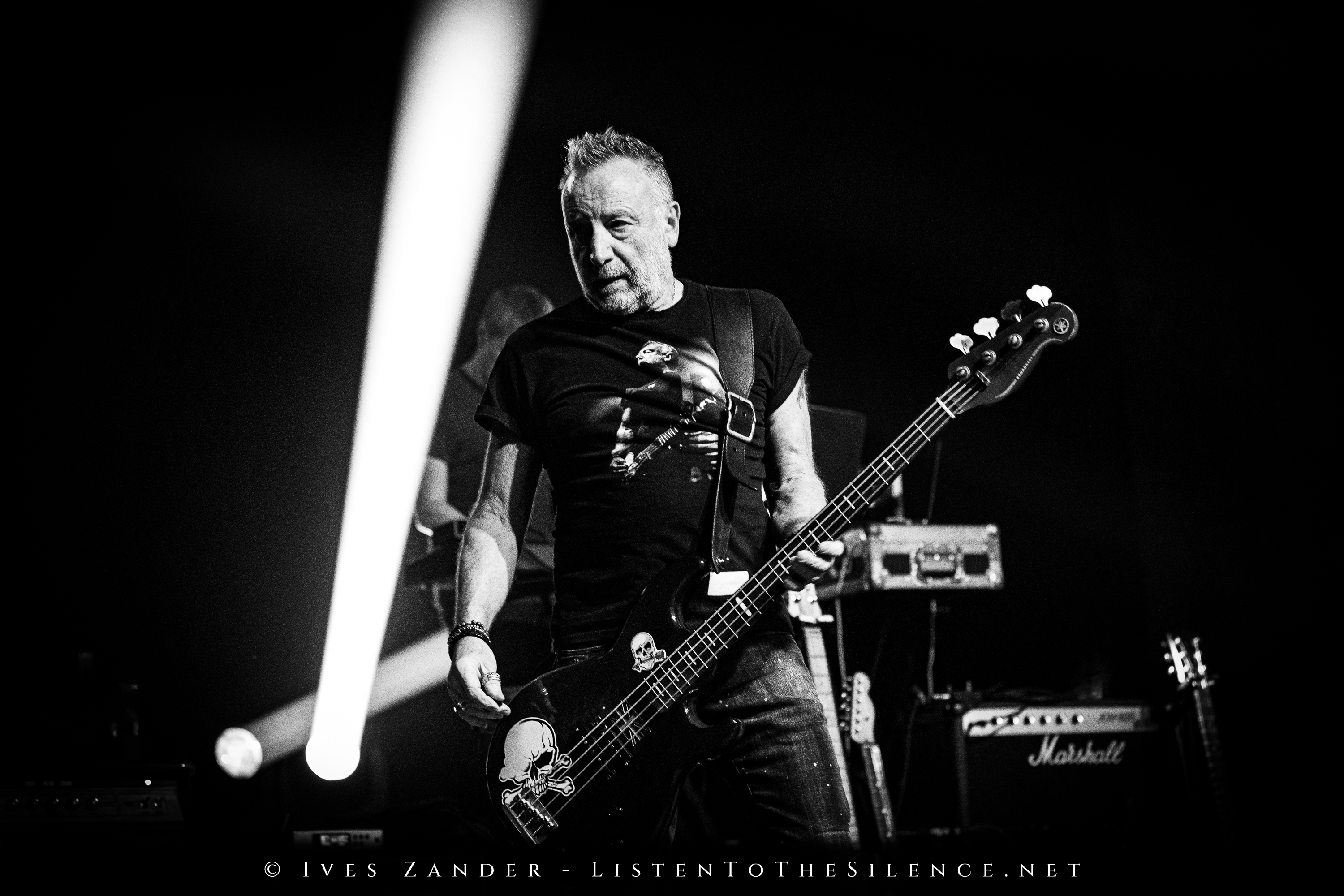 Peter Hook & The Light<br/>Reithalle Straße E Dresden 2023